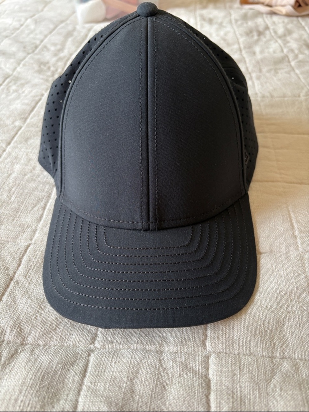 Men's Black Performance Baseball Cap